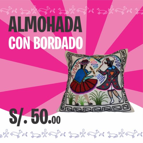 Almohada con bordado