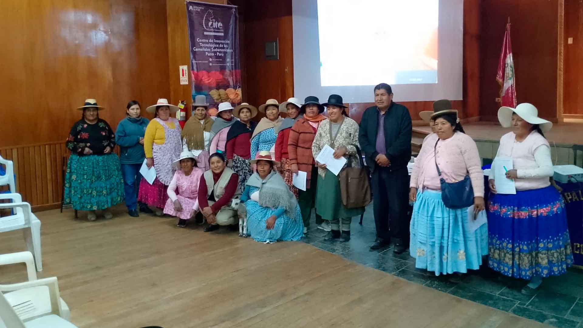 Artesanas de El Collao